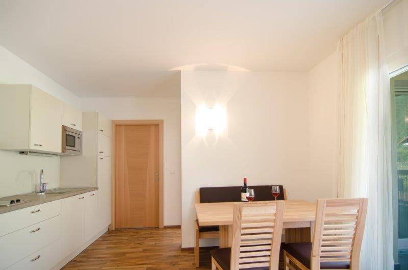Garni Hotel Peterlinhof 칼다로 외부 사진