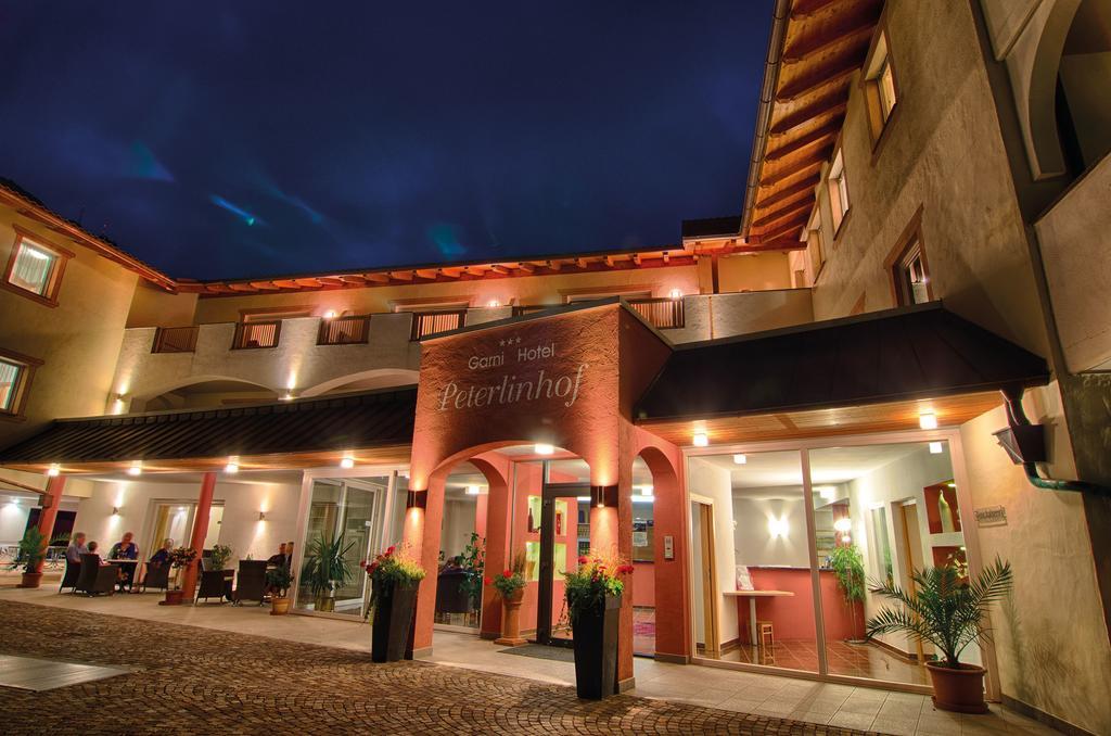 Garni Hotel Peterlinhof 칼다로 외부 사진