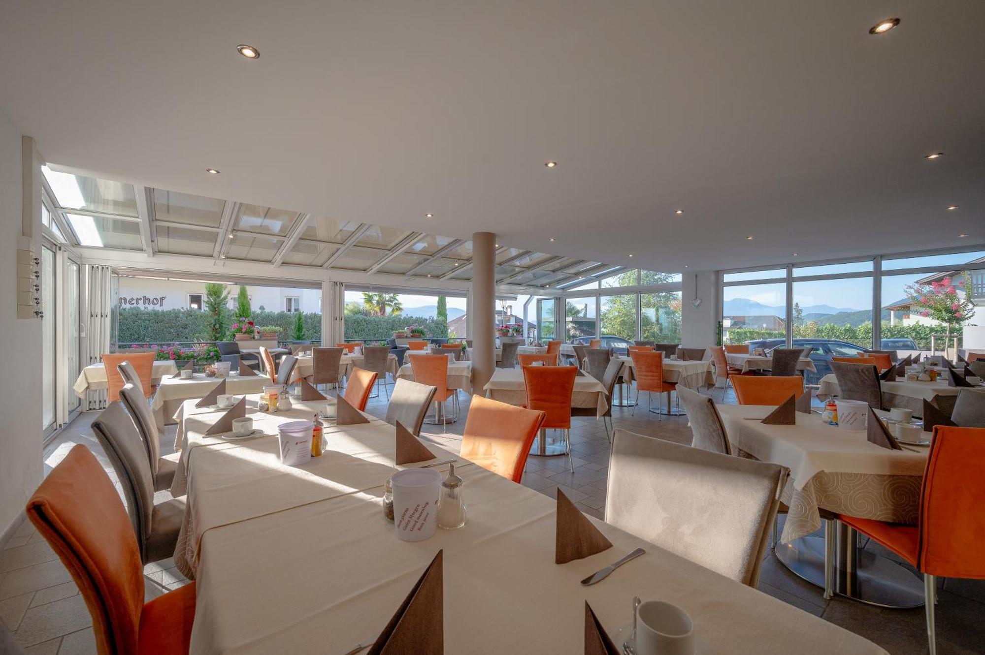Garni Hotel Peterlinhof 칼다로 외부 사진