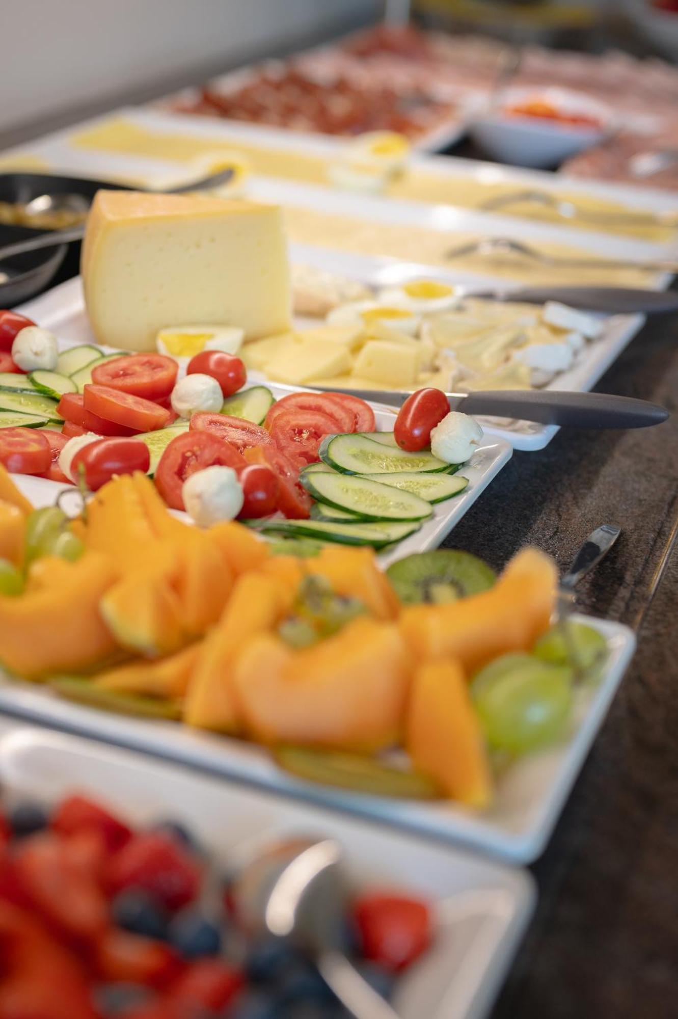 Garni Hotel Peterlinhof 칼다로 외부 사진